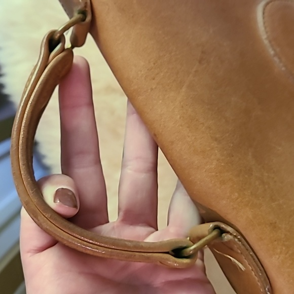 Vintage Coach tan leather Made in USA handbag with hang tag and serial number - Picture 5 of 10